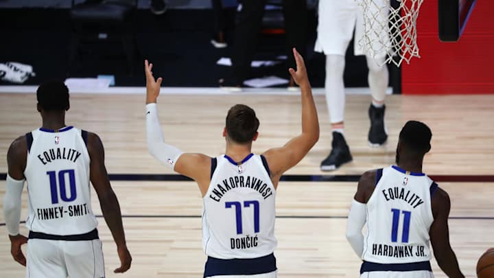 Mavs Step Back Pod: 'Halleluka!' - We Finally Have a Mavs Win in the Bubble!