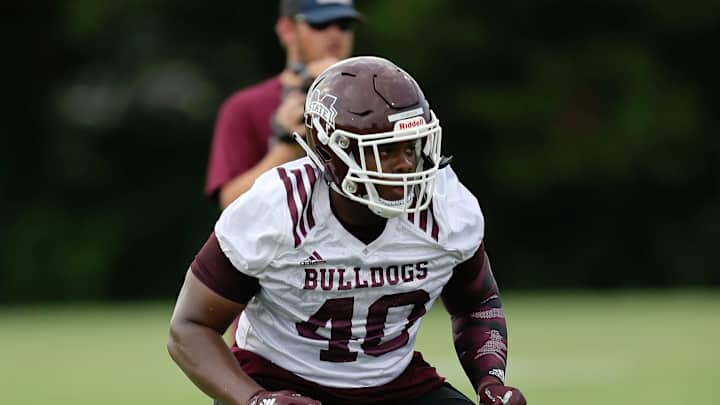 Erroll Thompson posts he's "100%" playing in Armed Forces Bowl Erroll Thompson posts he's "100%" playing in Armed Forces Bowl