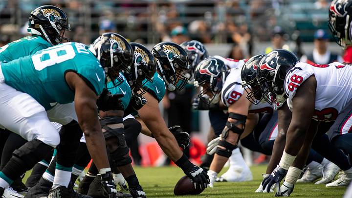 Jaguars' Offensive Line Putting Increased Focus on Penalties Jaguars' Offensive Line Putting Increased Focus on Penalties