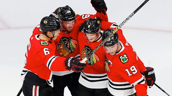 Blackhawks Advance After 3-2 Win Over Oilers