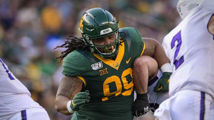 53 Men: DT Bravvion Roy Player Profile