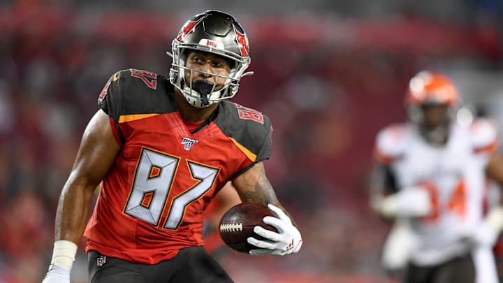 Patriots Won't Sign TE Jordan Leggett; Will They Enter Camp Under 80?