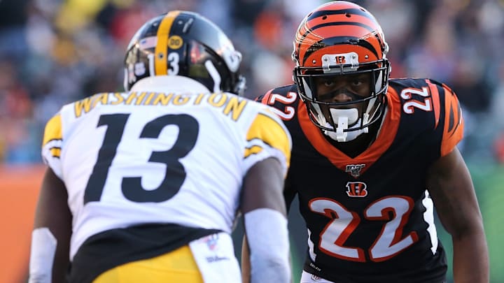 Report: Bengals' Defensive Backs Stay Home After Winston Rose Tests Positive for COVID-19 Report: Bengals' Defensive Backs Stay Home After Winston Rose Tests Positive for COVID-19