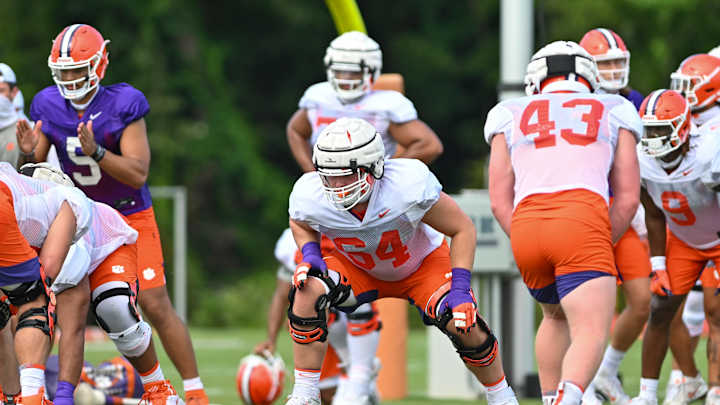 New Offensive Linemen Getting Up To Speed