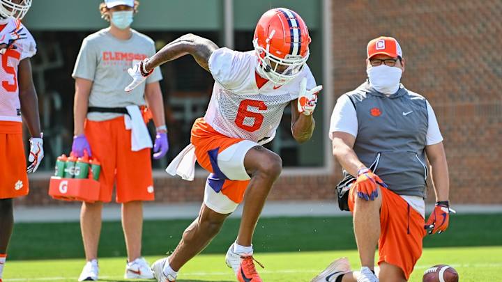 Clemson's Swinney Thinks Latest Class Will Make Their Mark