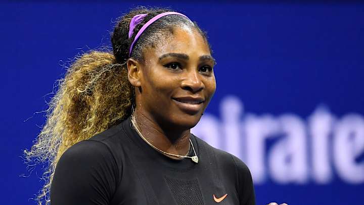 Serena Williams Rallies to Defeat Venus in First U.S. Tournament of Pandemic