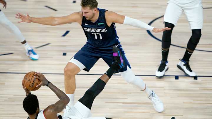 Mavs Step Back Pod: Dallas' Blueprint for Upsetting Clippers in the NBA Playoffs