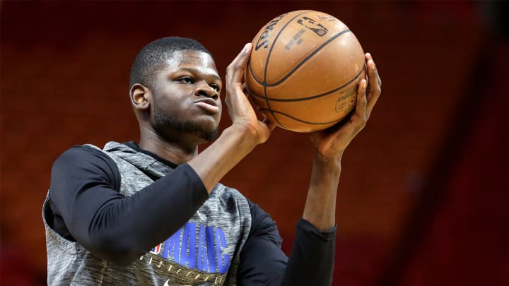 Magic's Mo Bamba Leaves Orlando Bubble for Post-Coronavirus Evaluation Magic's Mo Bamba Leaves Orlando Bubble for Post-Coronavirus Evaluation