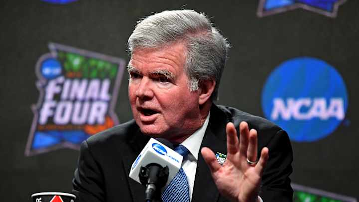 NCAA medical advisors don't think fall sports should be played NCAA medical advisors don't think fall sports should be played