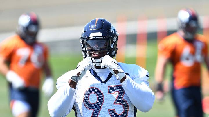 Broncos Sign Veteran DL DeShawn Williams Broncos Sign Veteran DL DeShawn Williams