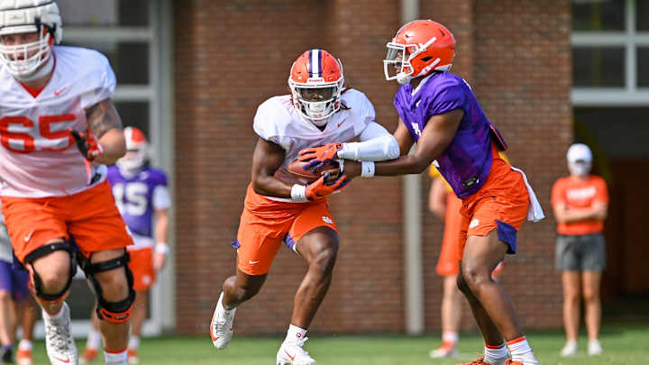 Clemson's Quarterback Competition is Heating Up