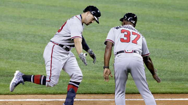 Adam Duvall comes up big for Braves