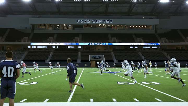 Cowboys Practice On Monday: In Pads and Indoors