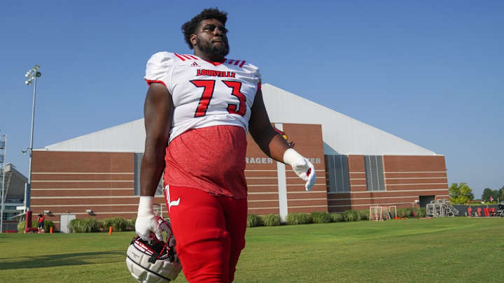 Mekhi Becton is praised by Jets head coach Adam Gase: 'He looks comfortable...he's not making mistakes' Mekhi Becton is praised by Jets head coach Adam Gase: 'He looks comfortable...he's not making mistakes'