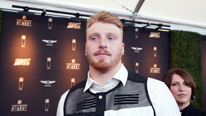 Raiders Maxx Crosby Punished His Palm Tree Working Out