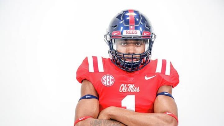3-star WR Cameron Brady Commits to Ole Miss
