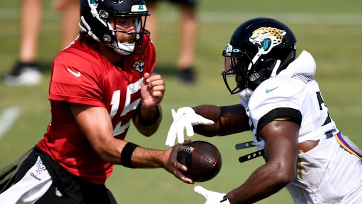 Observations and Notes From the Jaguars' First Training Camp Practice in Pads