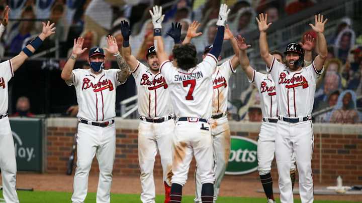 Braves with 9th inning magic as Dansby walks it off