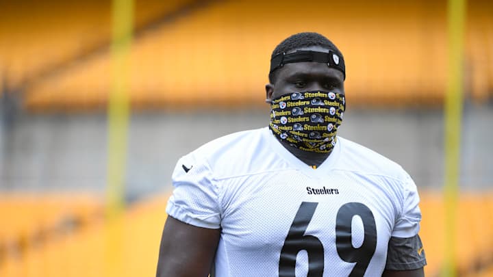 Kevin Dotson's Dad 'Most Excited' He's Heard Him When Told About Receiving Game Ball Kevin Dotson's Dad 'Most Excited' He's Heard Him When Told About Receiving Game Ball