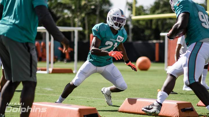 Did Switch Keep Rowe in Miami? Did Switch Keep Rowe in Miami?