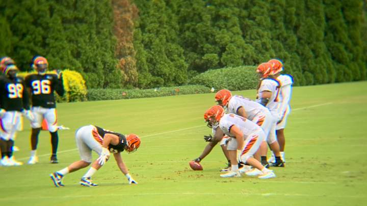 Watch: Bengals offensive line one-on-ones, Joe Burrow and more Watch: Bengals offensive line one-on-ones, Joe Burrow and more