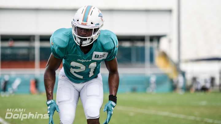 Dolphins Notebook: Rowe on Pitts, Ryan Reflects on Flo, Trade Update Dolphins Notebook: Rowe on Pitts, Ryan Reflects on Flo, Trade Update