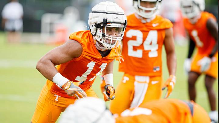 To'o To'o Shares Thoughts on "Tight-Knit," Young Linebacker Group Ahead of South Carolina To'o To'o Shares Thoughts on "Tight-Knit," Young Linebacker Group Ahead of South Carolina