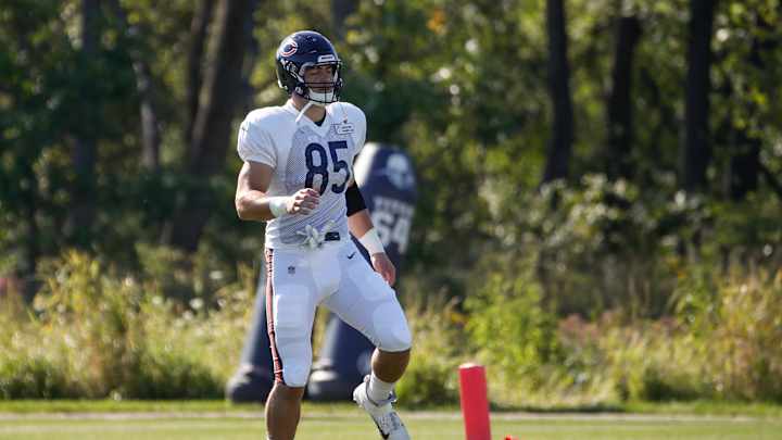 Cole Kmet's First Impression on Bears Is a Lasting One