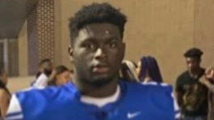 2022 Offensive Lineman Jaylen Early Updates Recruitment Process, Where LSU Football Stands