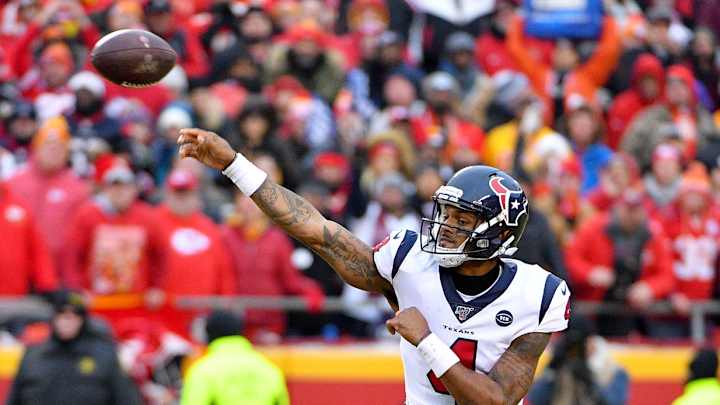 Deshaun Watson Developing Chemistry With New Receivers Deshaun Watson Developing Chemistry With New Receivers