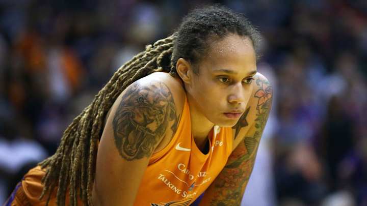 Phoenix Mercury Center Brittney Griner Leaves WNBA Bubble for Personal Reasons