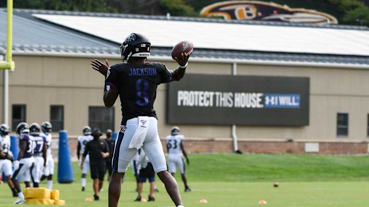 Ravens training camp notebook: Lamar Jackson misses second straight practice