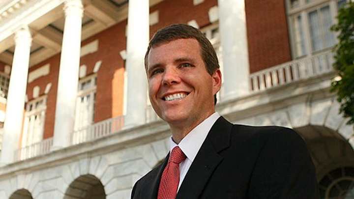 Tuscaloosa Mayor Issues Executive Orders Closing Bars