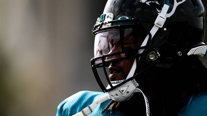 Dawuane Smoot Having 'One Heck Of A Camp' In Crucial Year for Jaguars Dawuane Smoot Having 'One Heck Of A Camp' In Crucial Year for Jaguars