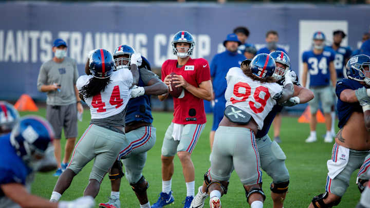 New York Giants Blue-White Scrimmage Preview New York Giants Blue-White Scrimmage Preview