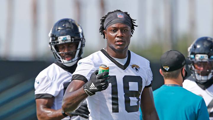Jaguars' Chris Conley Calls For NFL QBs to Fight Injustice, Become Advocates For Change Jaguars' Chris Conley Calls For NFL QBs to Fight Injustice, Become Advocates For Change