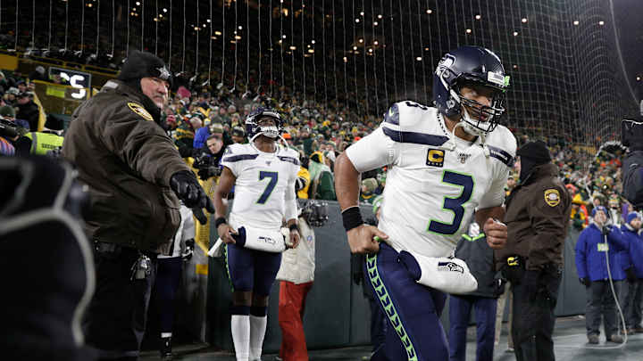 Simulating Seahawks' 2020 Season in Madden NFL 21 Simulating Seahawks' 2020 Season in Madden NFL 21