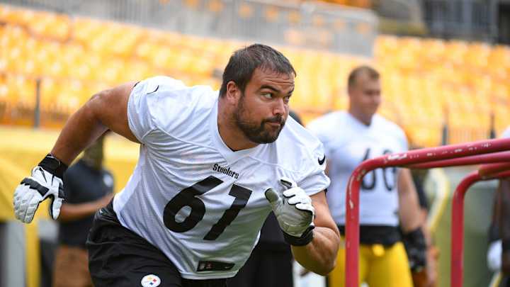 Stefen Wisniewski's Lost Shot at Starting Job: 'In the NFL, Be Ready for Anything'