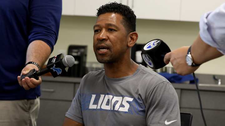 Amendola and Patricia Explain Why Robert Prince is Best Receivers Coach in NFL Amendola and Patricia Explain Why Robert Prince is Best Receivers Coach in NFL