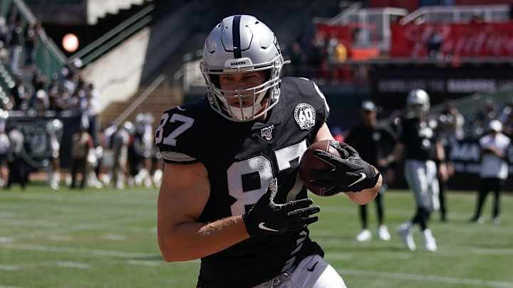 Tight End Foster Moreau: “I Developed a Good Routine”