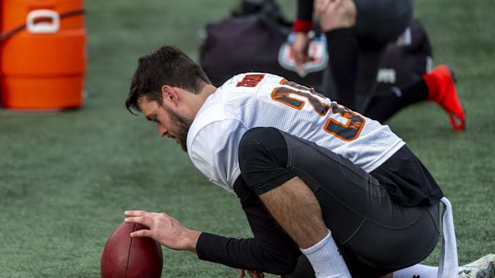 53 Men: P Joe Charlton Player Profile 53 Men: P Joe Charlton Player Profile