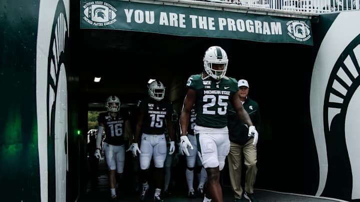 Spartan Alum Darrell Stewart Jr. Signs with Carolina Panthers