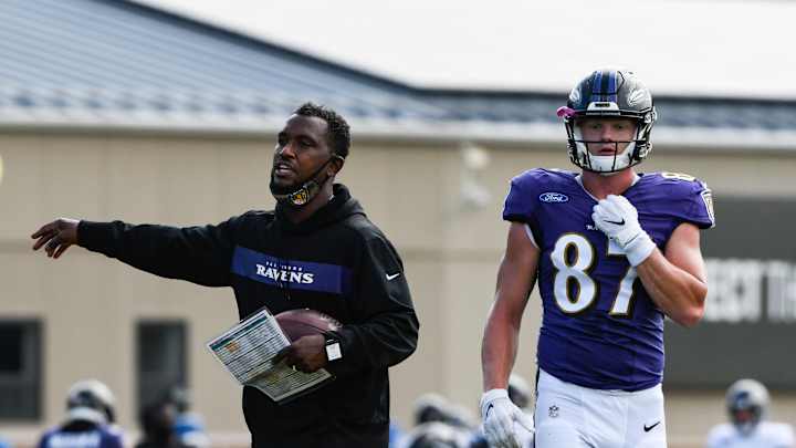 Jerell Adams, Eli Wolf in close competition for third tight end