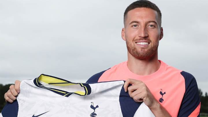 Tottenham Signs Matt Doherty From Wolves