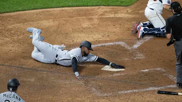 Out of the slop, to end up on top: Sox beat Twinkies, 8-5 Out of the slop, to end up on top: Sox beat Twinkies, 8-5