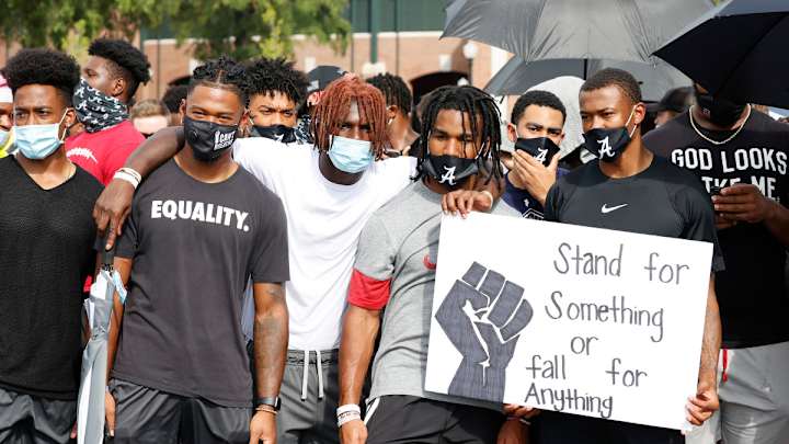 Alabama Players Excited About Opportunity to Vote in Next Week's Election