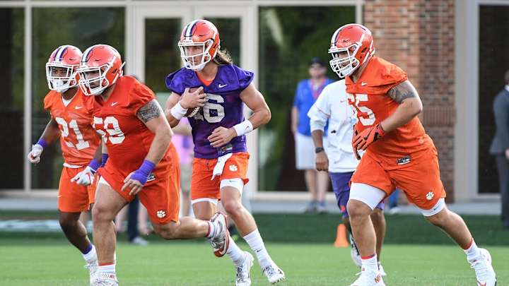 Trevor Lawrence: Clemson Offensive Linemen 'Can Really Play'