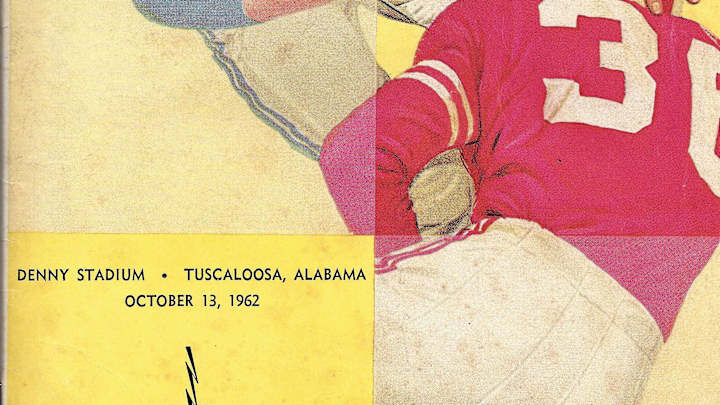 Throwback Thursday: Alabama Defense Didn't Give Up a Yard in 1962 Home Opener vs. Houston Throwback Thursday: Alabama Defense Didn't Give Up a Yard in 1962 Home Opener vs. Houston