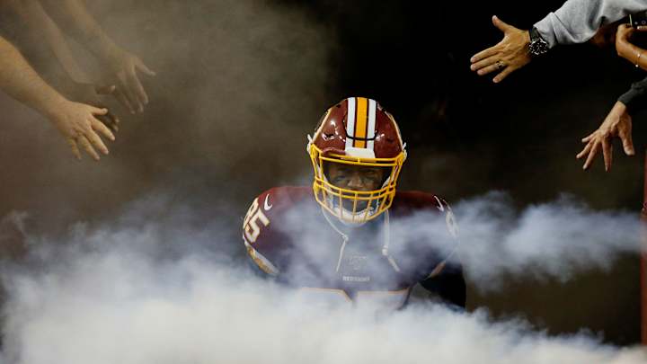 Vernon Davis Featured in Cast for Dancing With The Stars