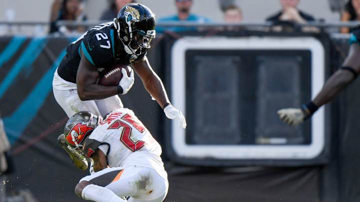 Former Jaguars RB Leonard Fournette to Sign With Buccaneers